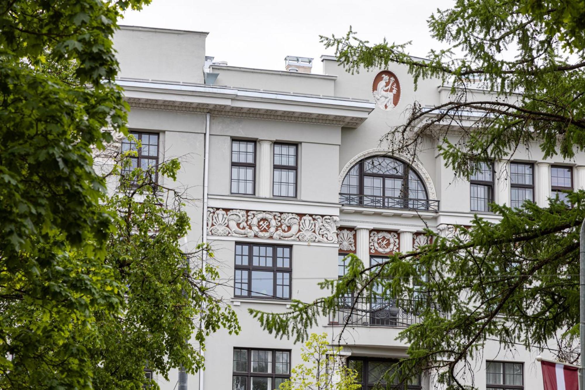 Smart Park View Studio In Heart Of Riga 5 Min To Old Town Luaran gambar